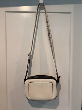 Calvin Klein Pebbled Crossbody Bag Cream Black Camera Purse